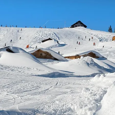 Weissbacher Apartment *